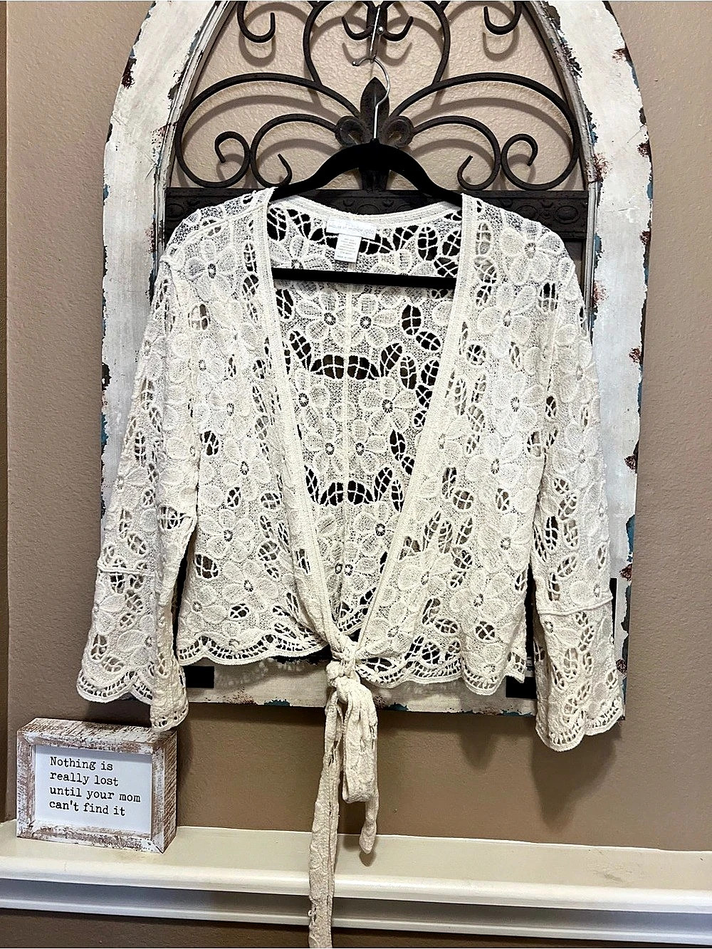 House of Harlow 1960 Floral Crochet Tie Front Cardigan White